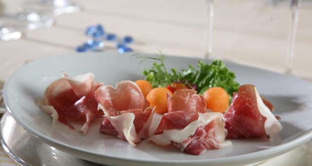 Flat purely summer to enjoy in the restaurant at the Best Western Park Hotel Piacenza