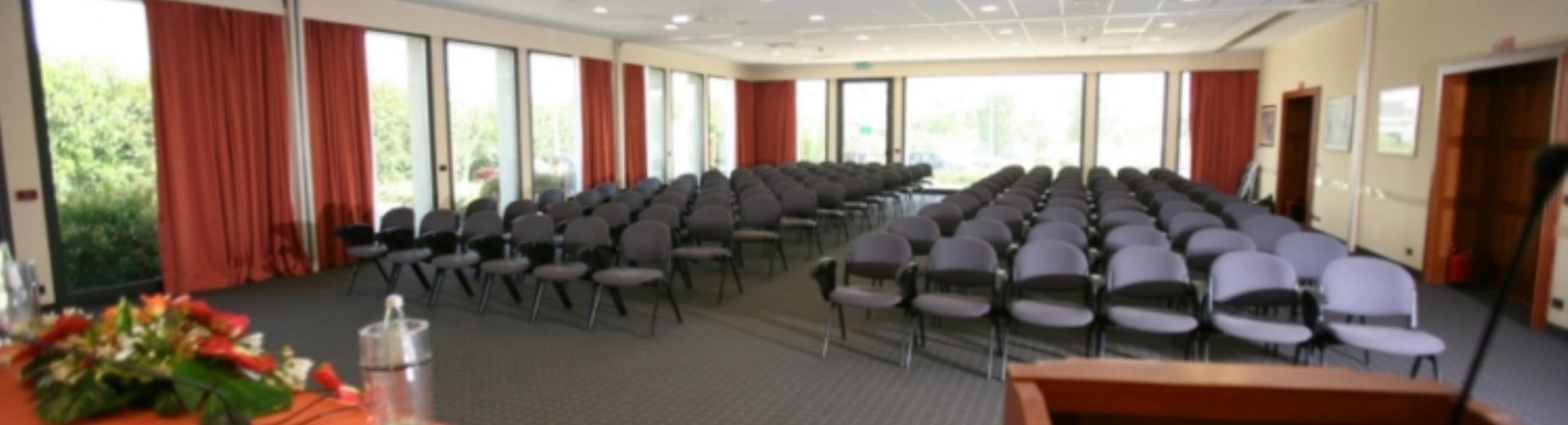 Sie sollen ein Event organisieren und suchen einen Meetingsaal in Piacenza? Entdecken Sie das Best Western Park Hotel